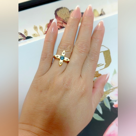 Louis Vuitton Bague Love Letter Sweet Flower Ring- size L - Picture 7 of 13